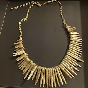 Unique gold fashion necklace